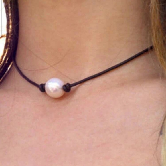 Nikkiwallflower Jewelry - *Twyla* Rope Choker